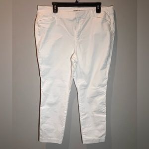 White ankle length cotton pants